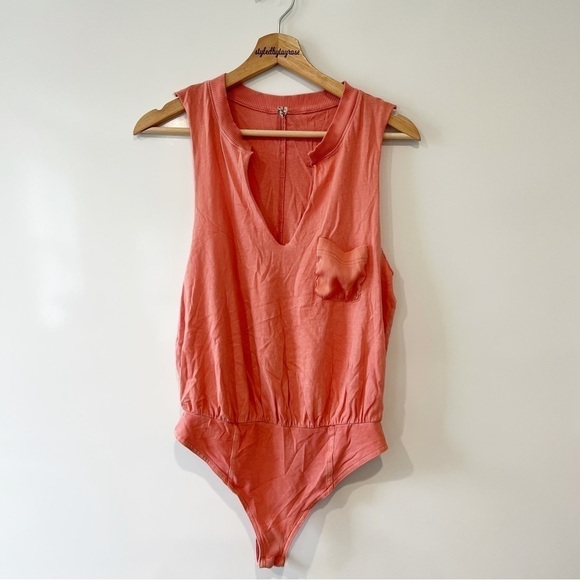 Free People Pocket T Shirt Bodysuit - Picture 5 of 13